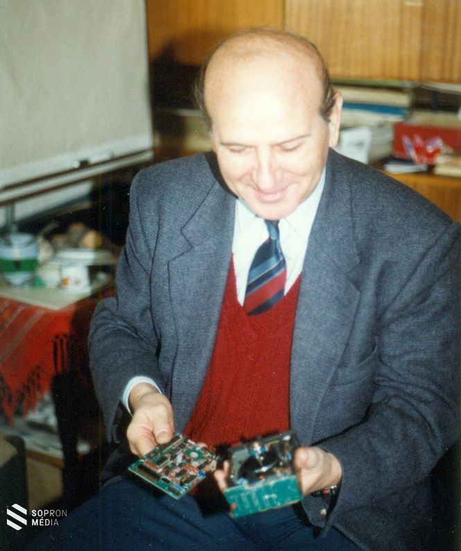 Jánosi Marcell és a kazettás floppy