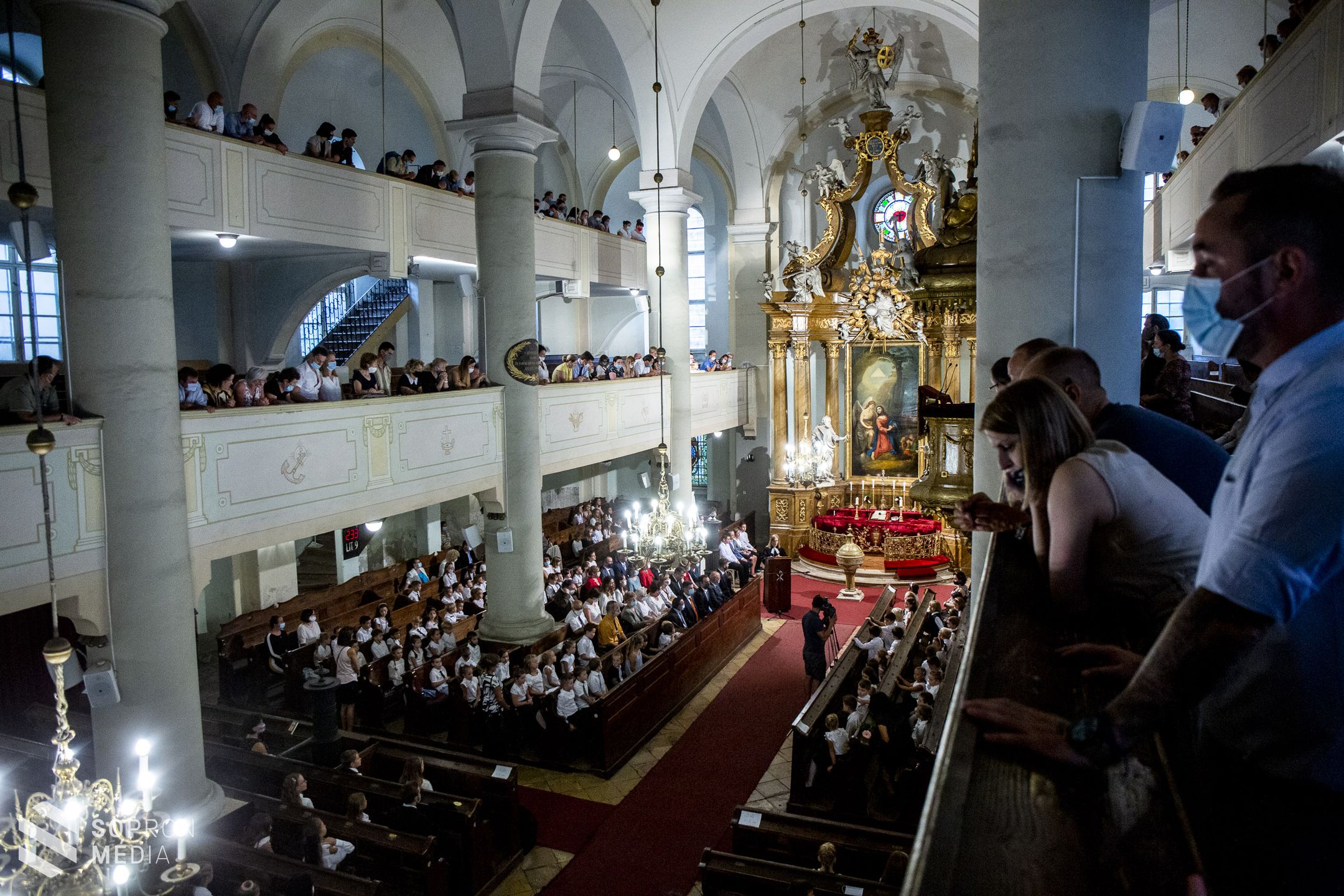 Hunyadi évnyitó - új igazgató irányítja az evangélikus iskolát