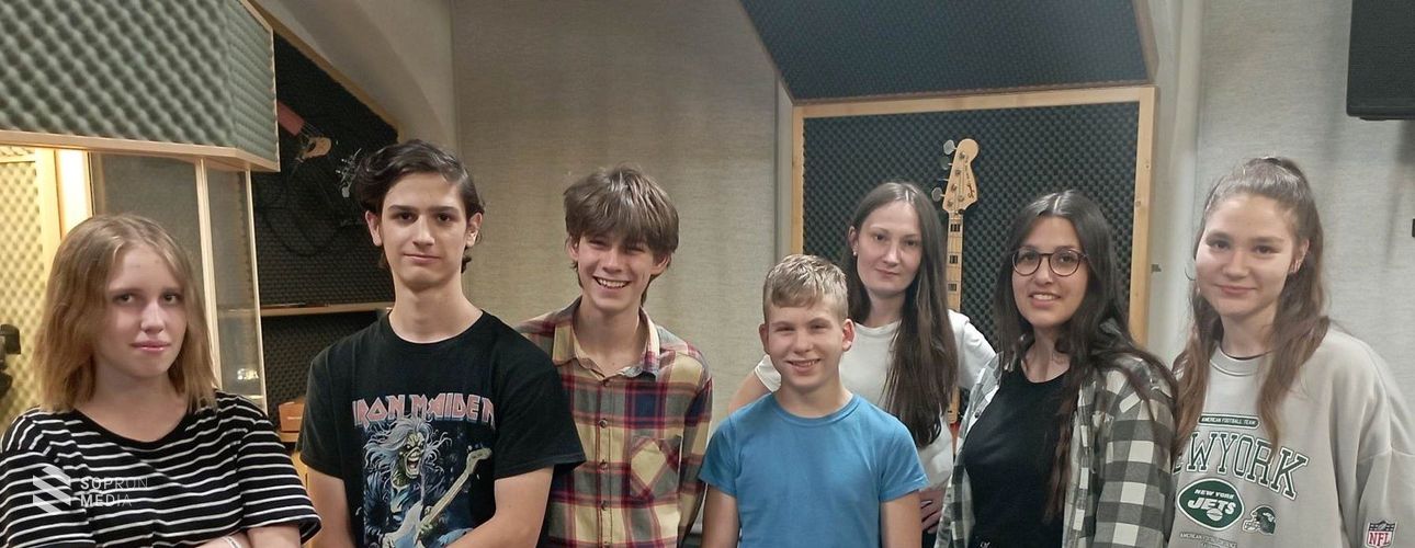 Stúdiófelvételt készített a Líceum zenekara