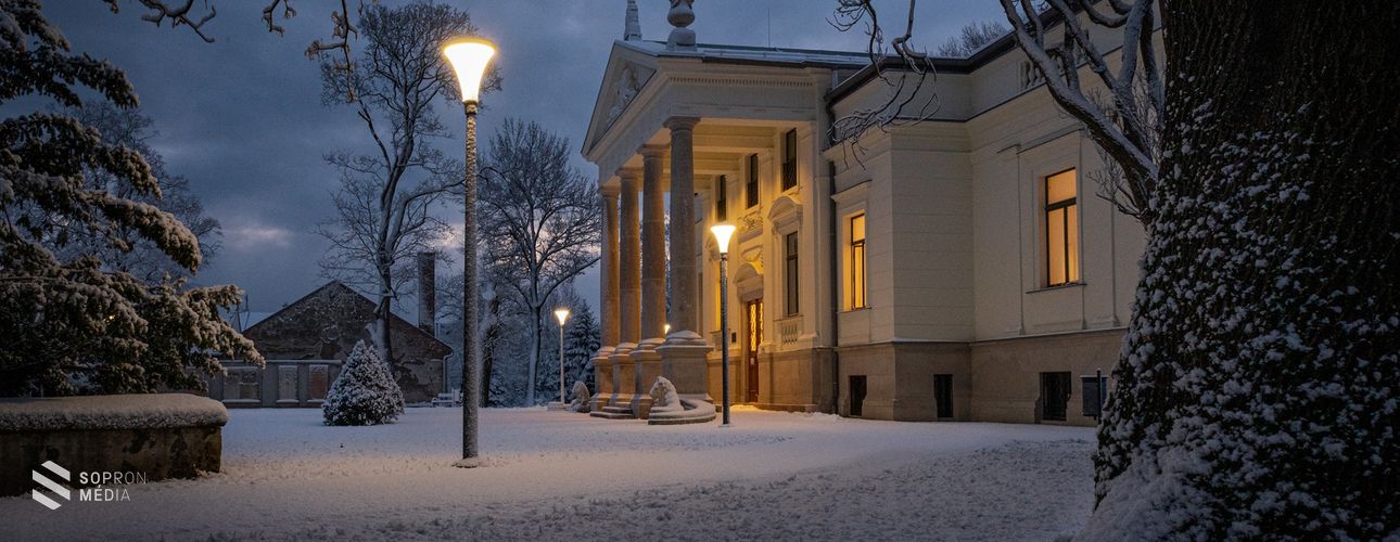 Advent a Múzeumkertben