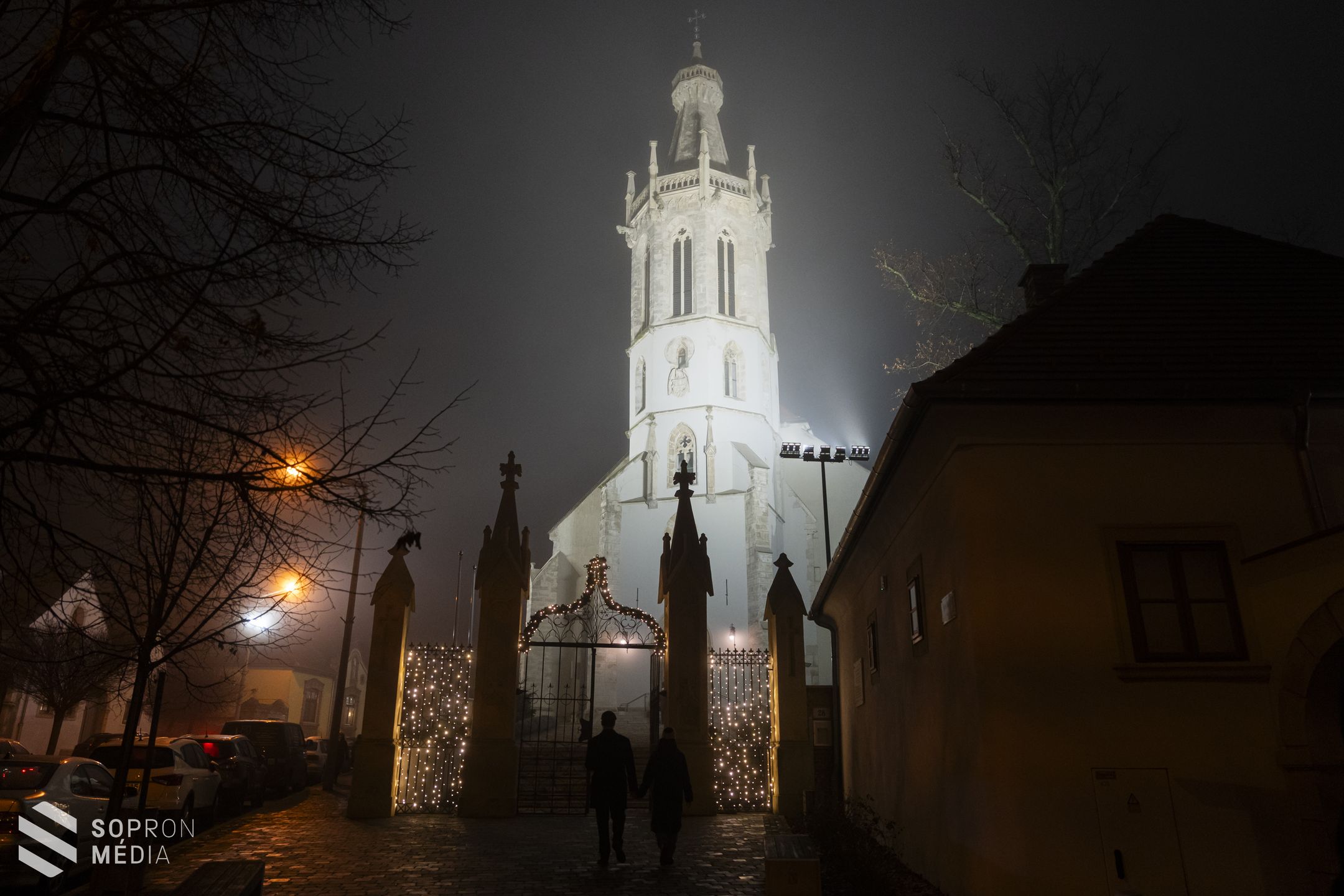 Hűség napi szentmisét tartottak a Szent Mihály-templomban