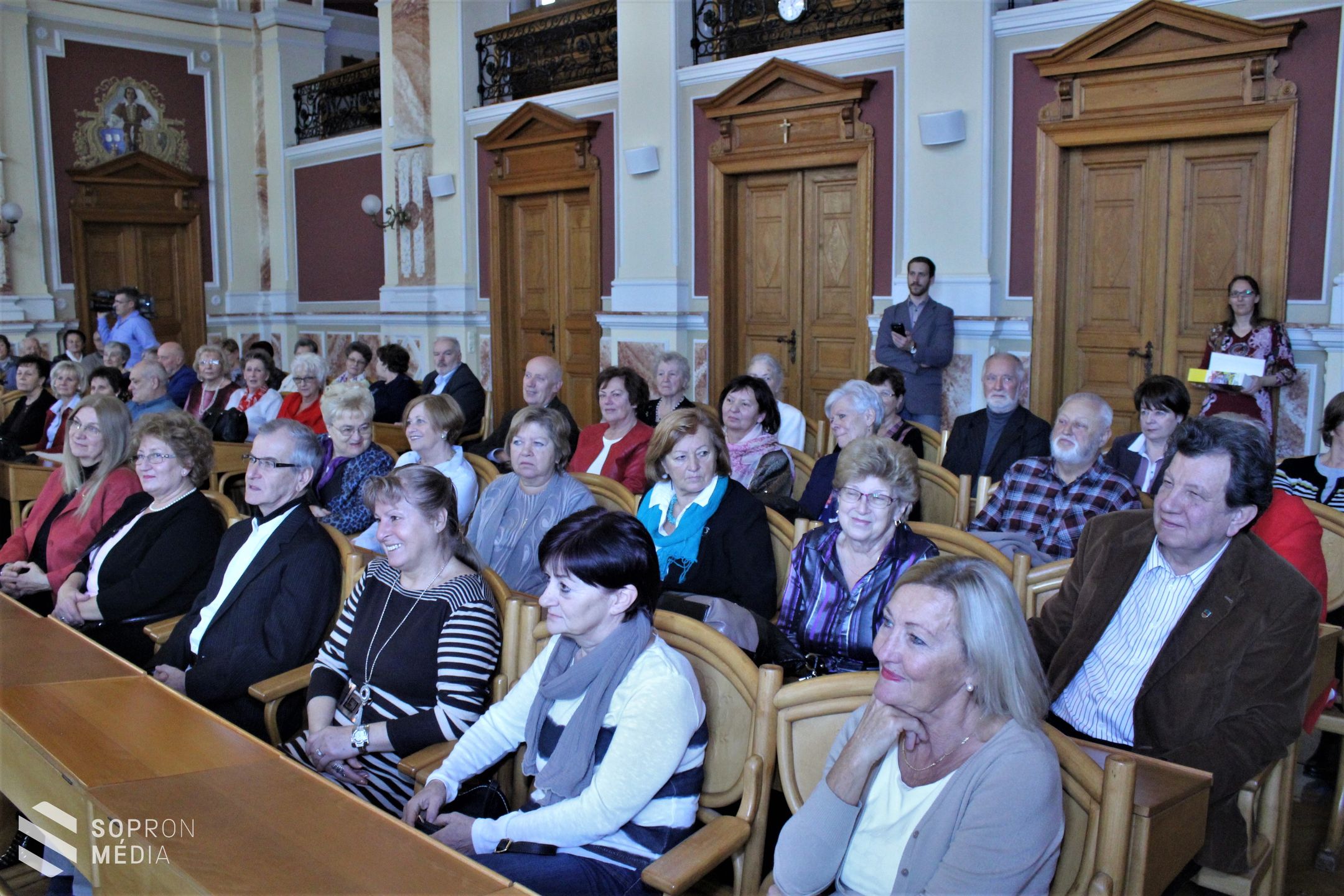 A Polgármesteri Hivatal nyugdíjasait köszöntötték