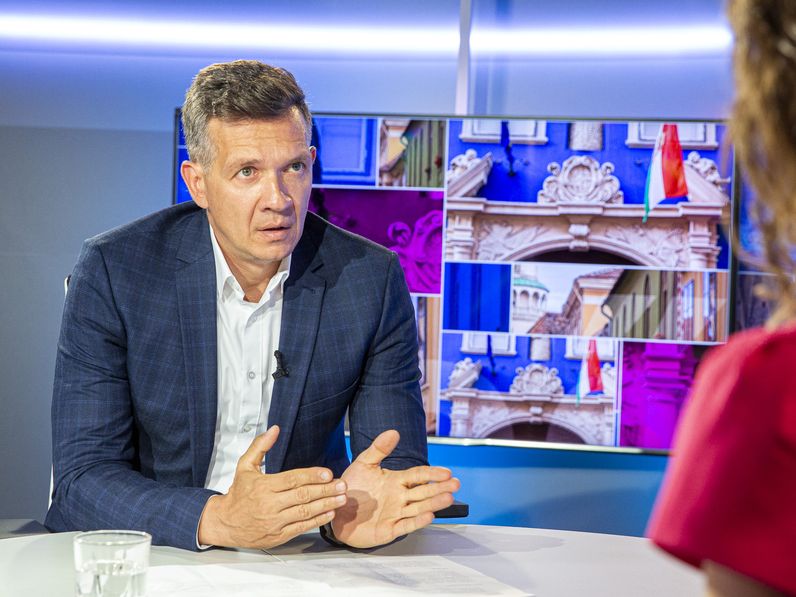 Készül a város a páneurópai piknik évfordulójára és az államalapítás ünnepére