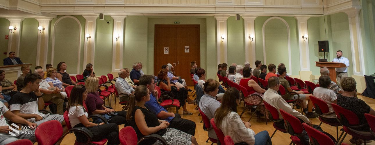 A soproni borok múltja, jelene és jövője 