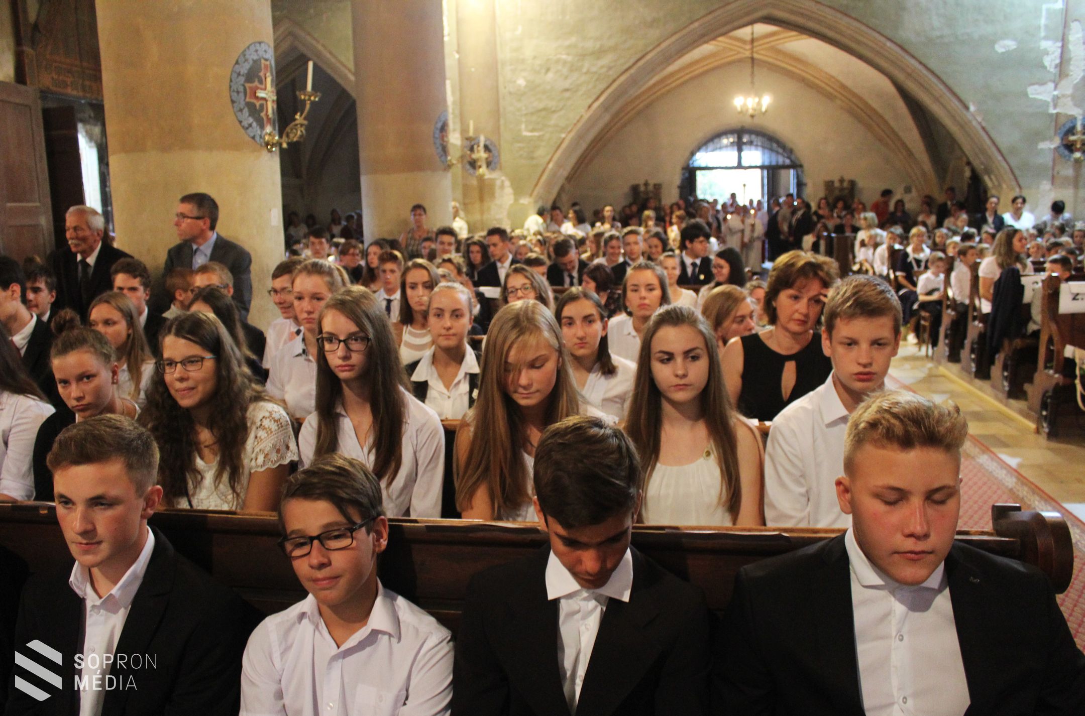 Tanévnyitó a Szent Mihály templomban