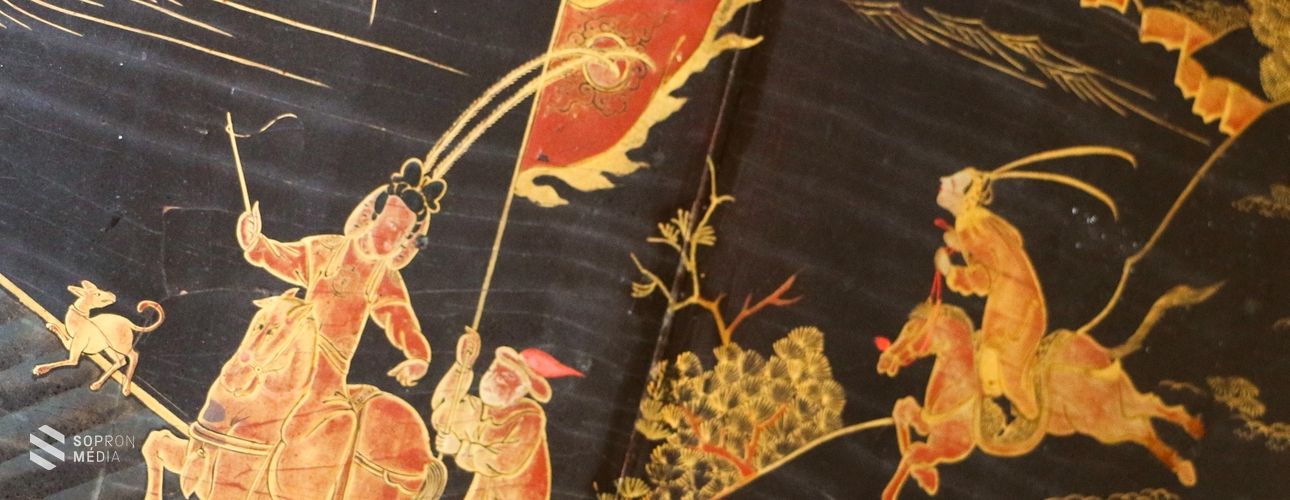 Vajon tudta Esterházy „Fényes” Miklós, hogy Mulan mindvégig ott volt a dolgozószobájában? - Videóval

