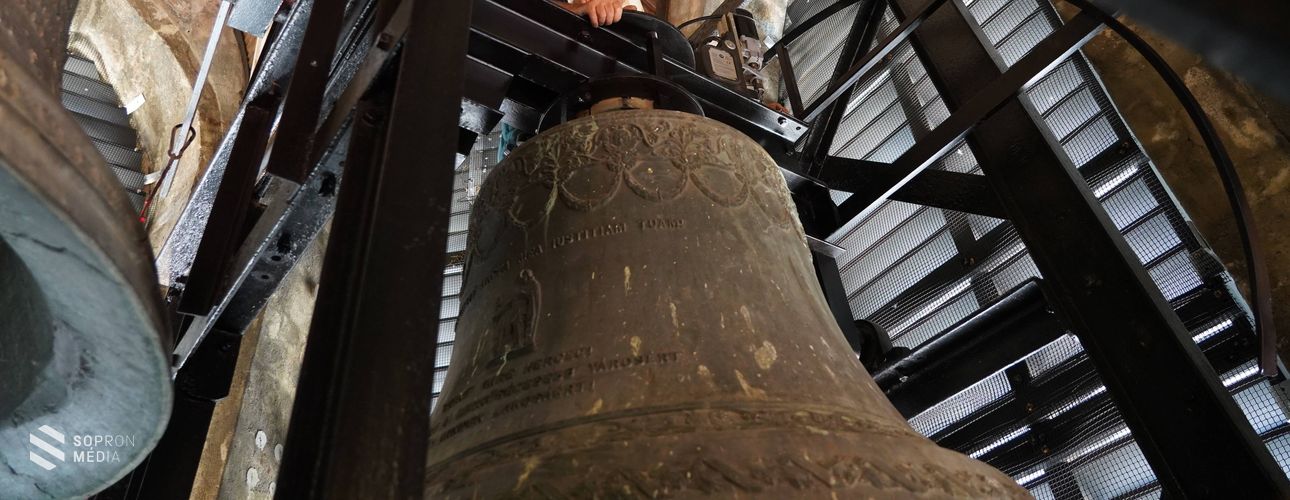 Hamarosan megszólalnak a harangok a Szent Mihály-templomban