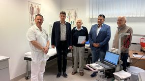 Új mérföldkő a Soproni Gyógyközpontban: 5 milliós hordozható EEG-készülék segíti a betegellátást