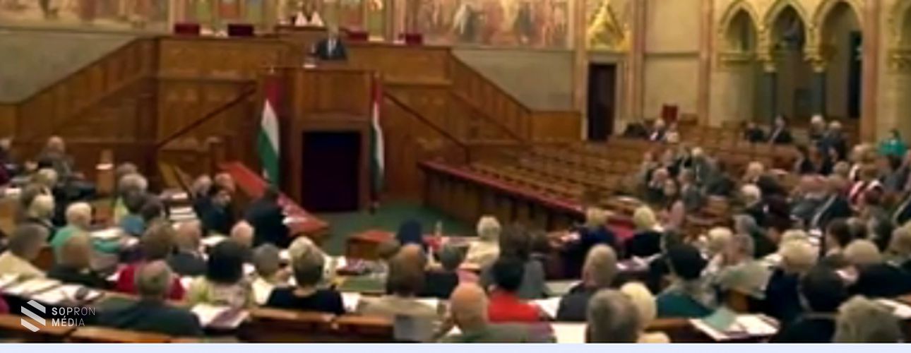 A Jereván lakótelep nyugdíjasklubja is részt vett a Magyar Parlament civil konferenciáján
