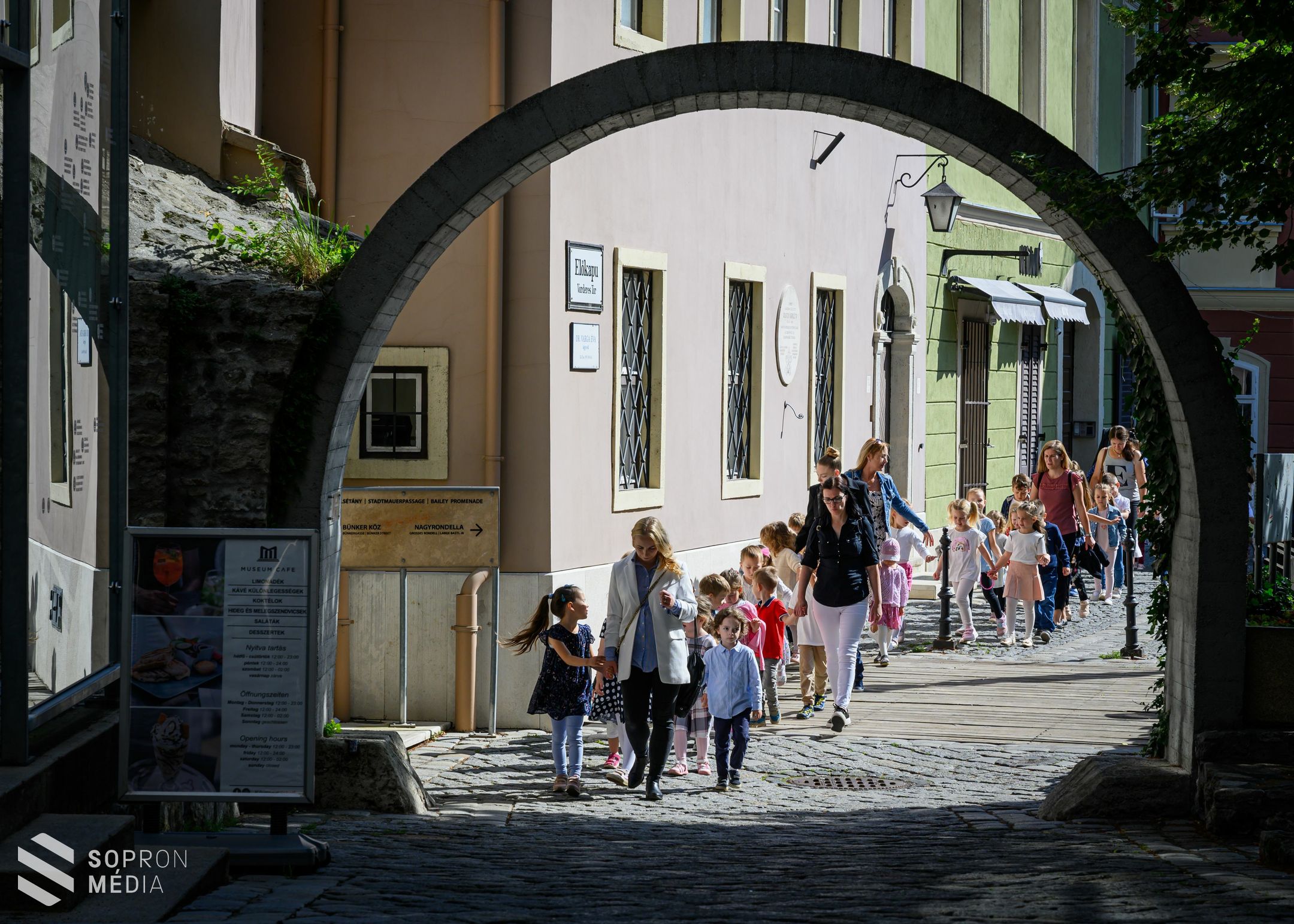 Látványos és interaktív projektnap a Fő téren