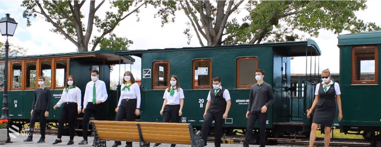 Tovább gyűrűzik a táncos kihívás