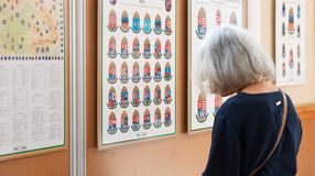 Pécsi L. Dániel jelképművész kiállítás nyílt a Liszt Ferenc Központban