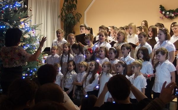Adventi ünnepség 2015.