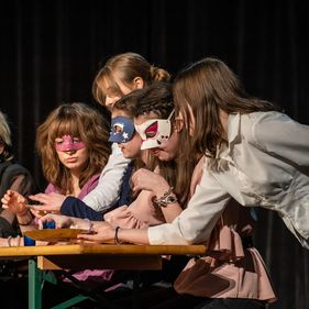 Ilyen volt tegnap este az Ádámok és Évák ünnepe Sopronban