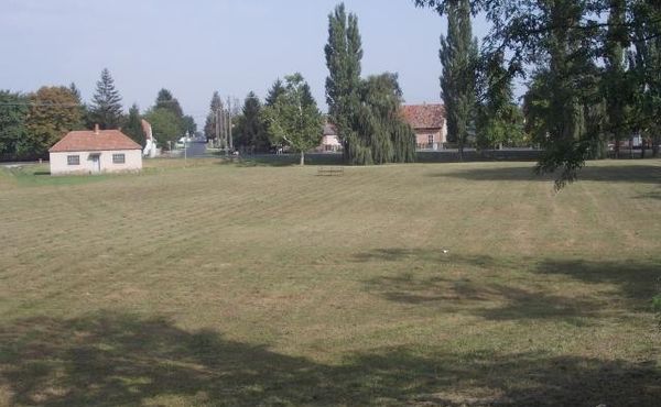 Helyi Termelői Piac létesítése Kóny községben TOP-1.1.3-15-GM1-2016-00007