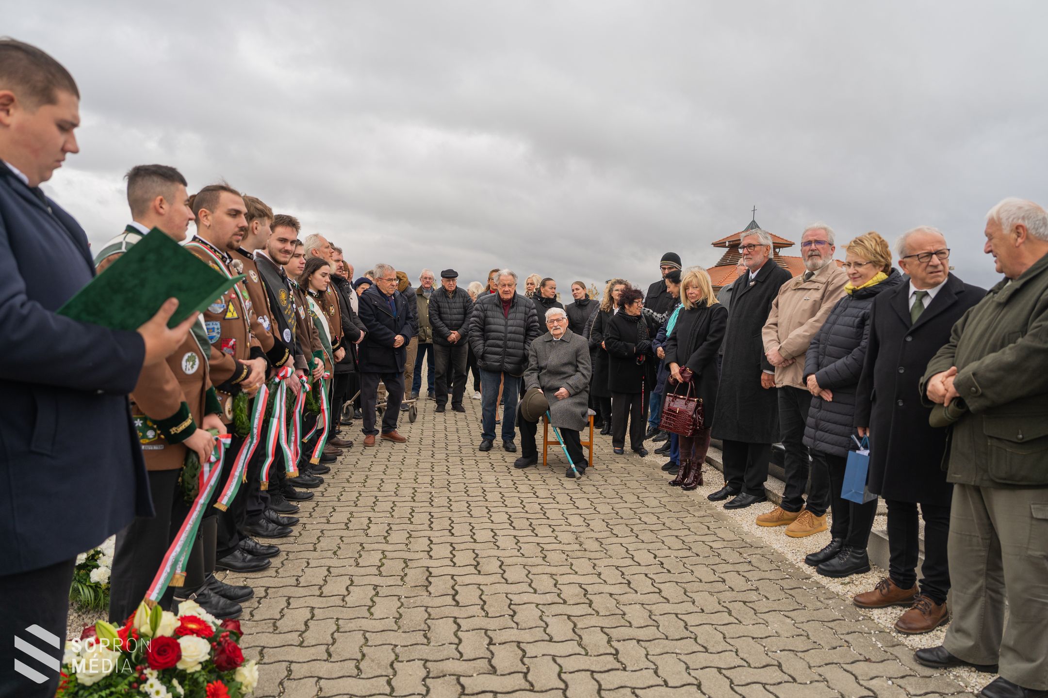 Obeliszket avattak a kópházi temetőben az 1956-os forradalom hőseinek tiszteletére