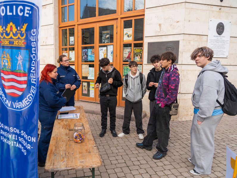 Harmadik alkalommal rajtolt el a Várkerület Rally Sopronban: élménypedagógiával a biztonságos közlekedésért