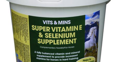 EQUIMINS SUPER VITAMIN E & SELENIUM-Szuper E-vitamin és szelén 1,5kg