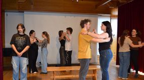 Deviszont - generációja problémáiról írt és rendezett színdarabot a Berzsenyi Dániel Evangélikus Gimnázium diákja