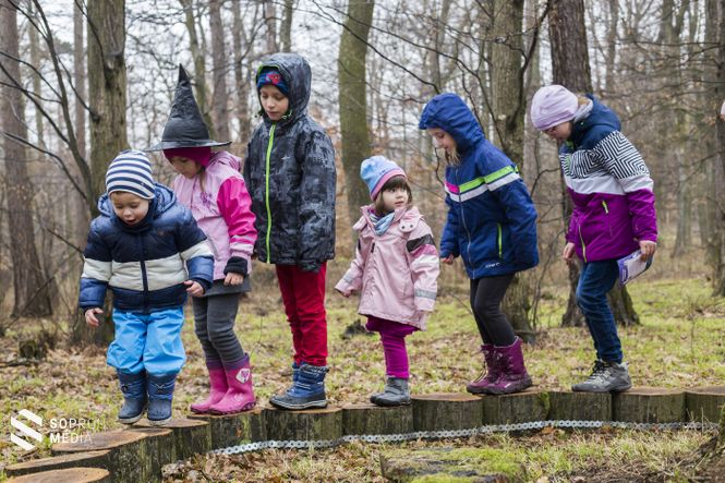 A Boszorkány meseösvény rendkívül népszerű a családok körében