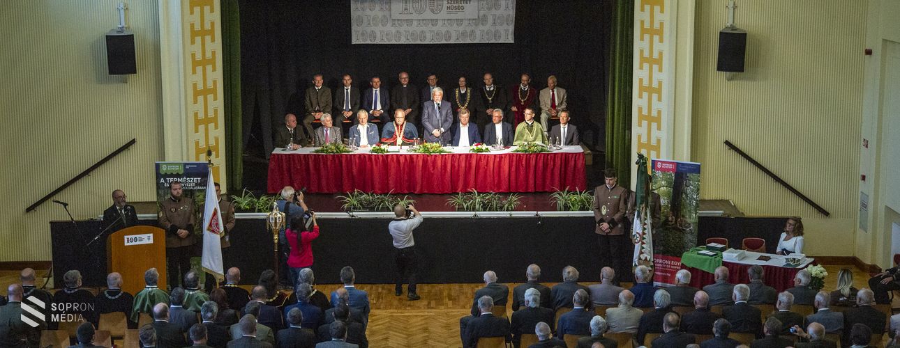 Semjén Zsolt: a Soproni Egyetem unikális