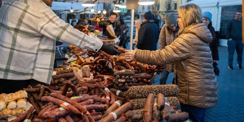 Finom ételekkel és kiváló hangulatban indult a Szürkemarha és Mangalica Gasztronapok