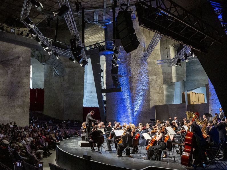 Ötven éve volt az első színielőadás a Fertőrákosi Barlangszínházban
