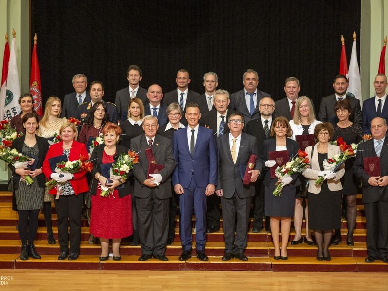 Kitüntetettjeit ünnepelte Sopron