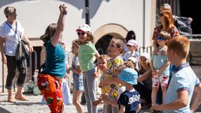 Gyerekzsivajjal indult a pünkösdvasárnap délelőtt a Soproni Borünnepen