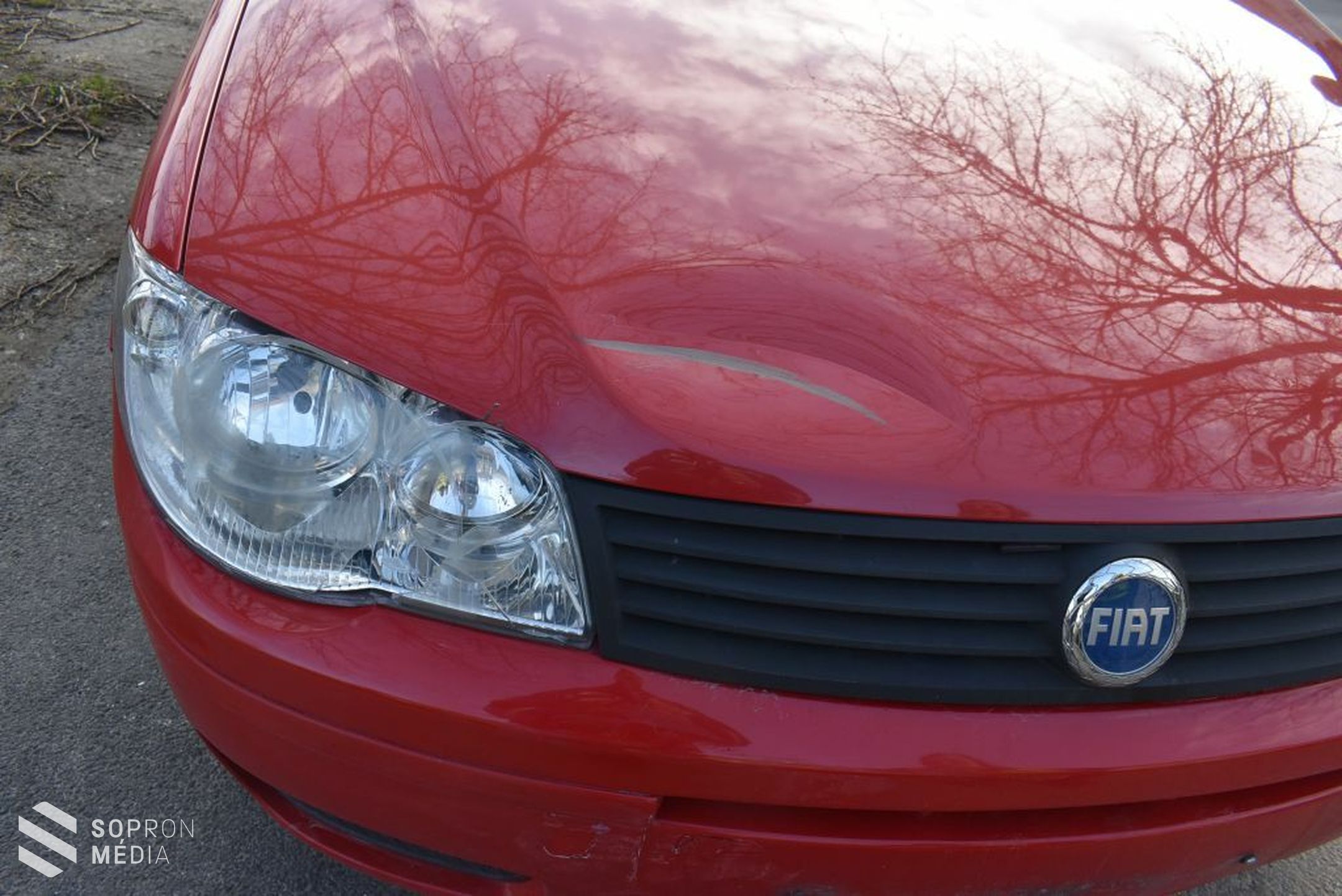 Motorost gázolt el a figyelmetlen sofőr