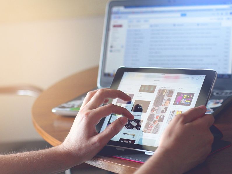 Lassulhat az internet