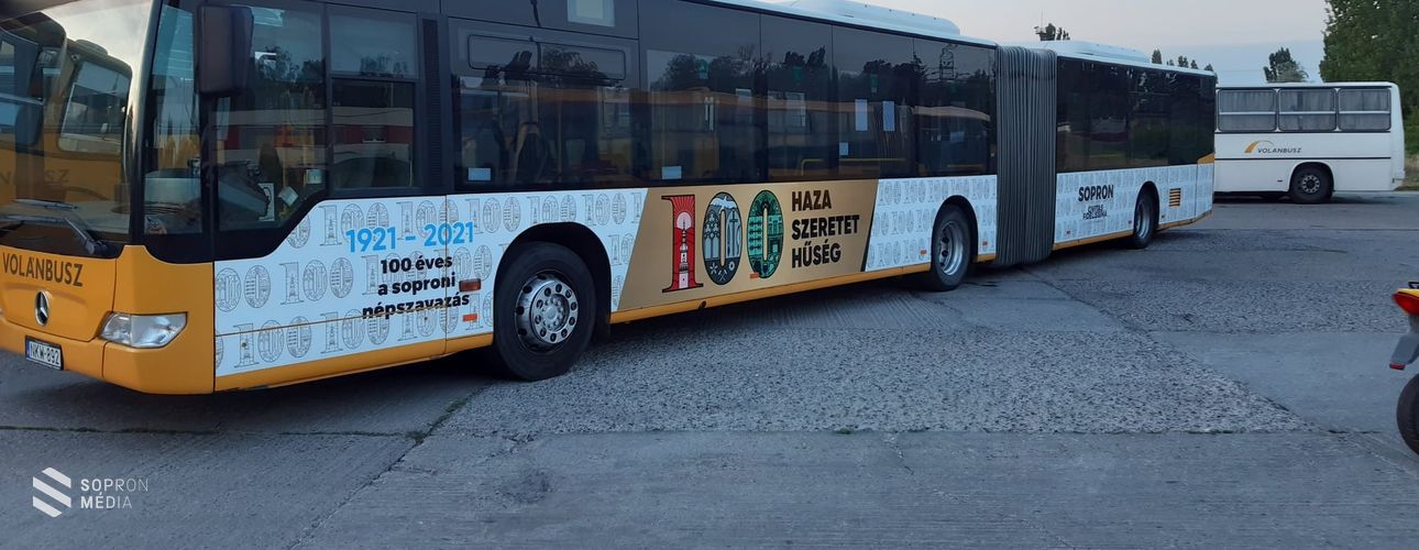 Elindultak a Hűség-buszok!