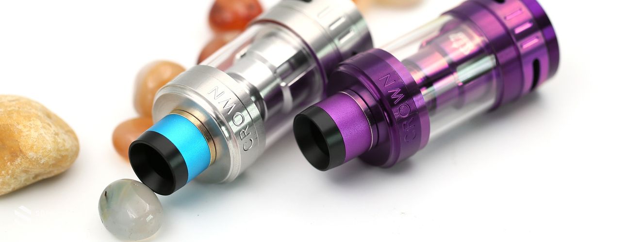 Az ízesített elektronikus cigaretta és utántöltő folyadék sem forgalmazható tovább Magyarországon