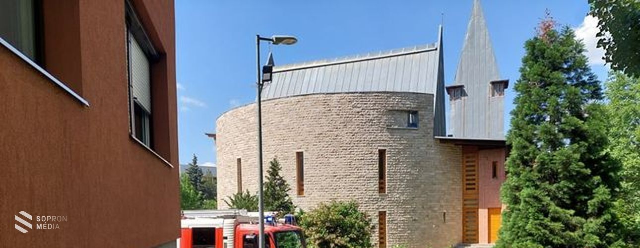 Aljnövényzet égett a Jerevánon