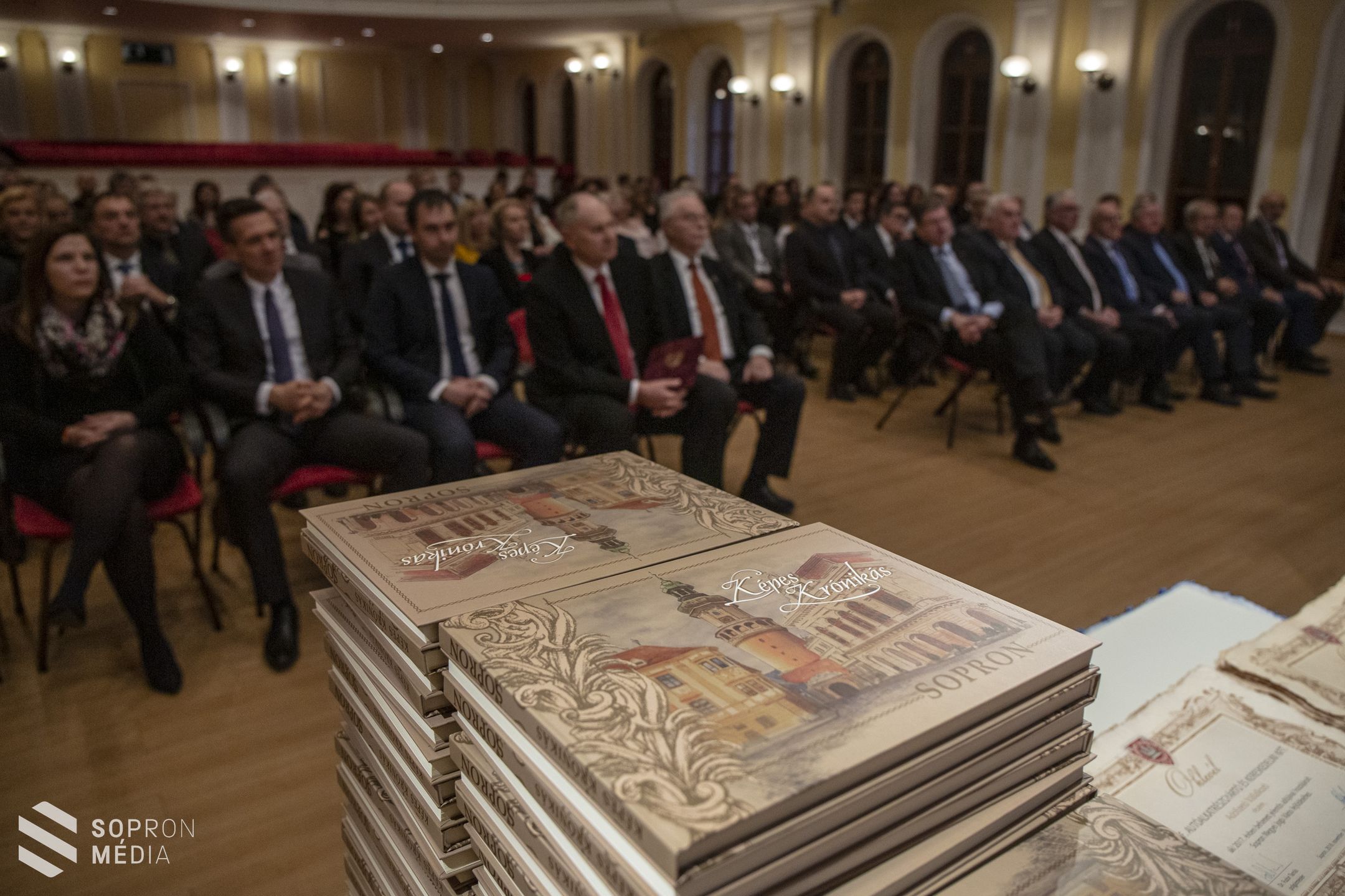 Virilisták, mesterek és mecénások ünnepe
