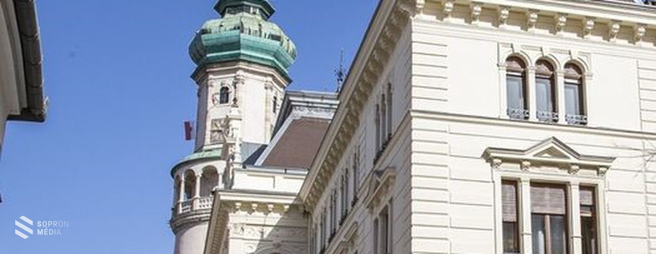 Az önkormányzat segít a soproni polgároknak