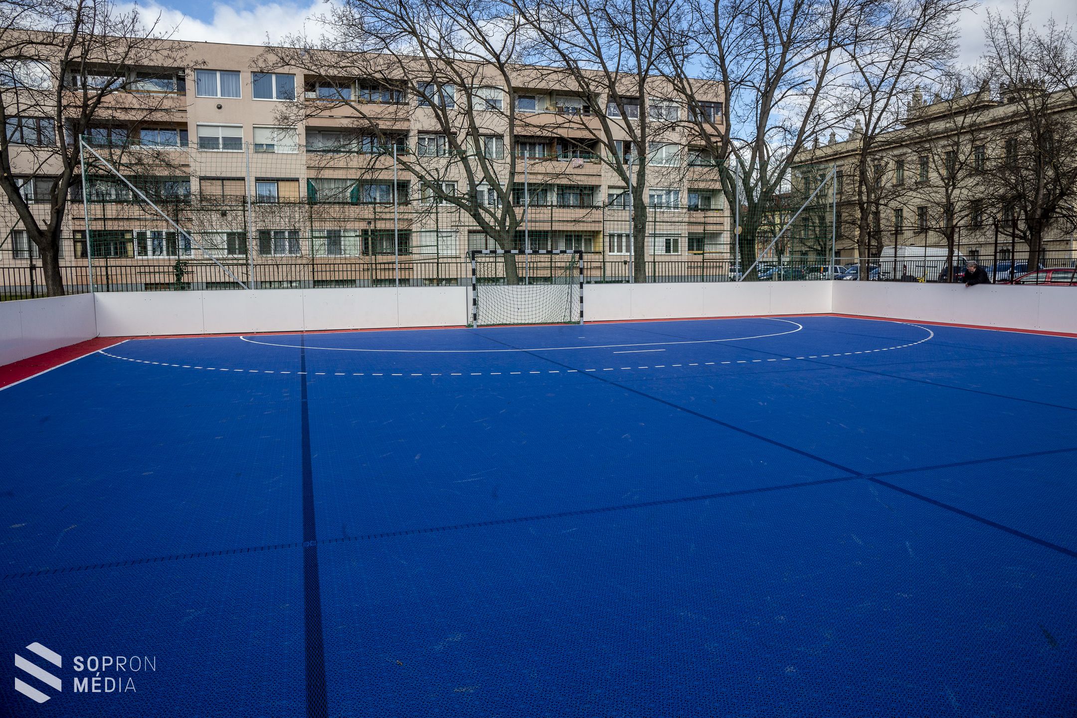 Kézilabdapálya épült Sopronban