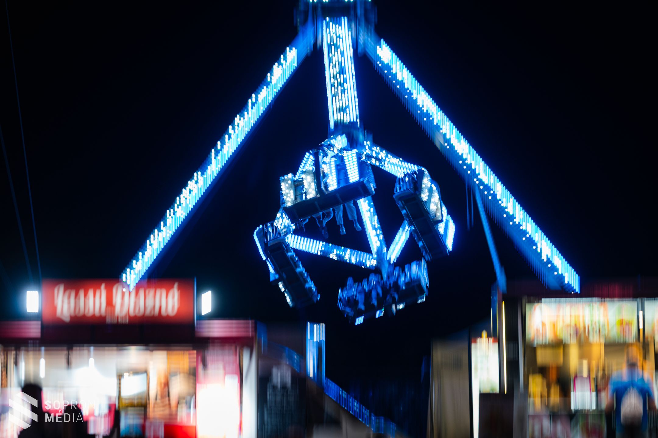 Éjszaka, buli, koncertek, barátság  - így indult a SopronFest a Lővér Kempingben!