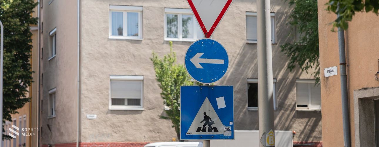 Augusztus 1-től forgalmi változás a Csengery utca felújításának harmadik üteme miatt