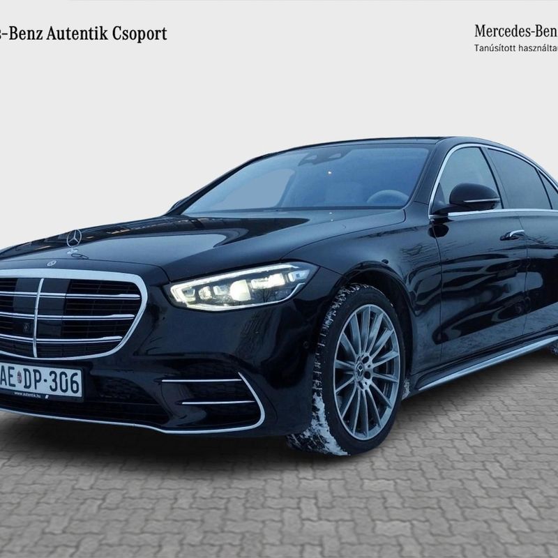 MERCEDES-BENZ