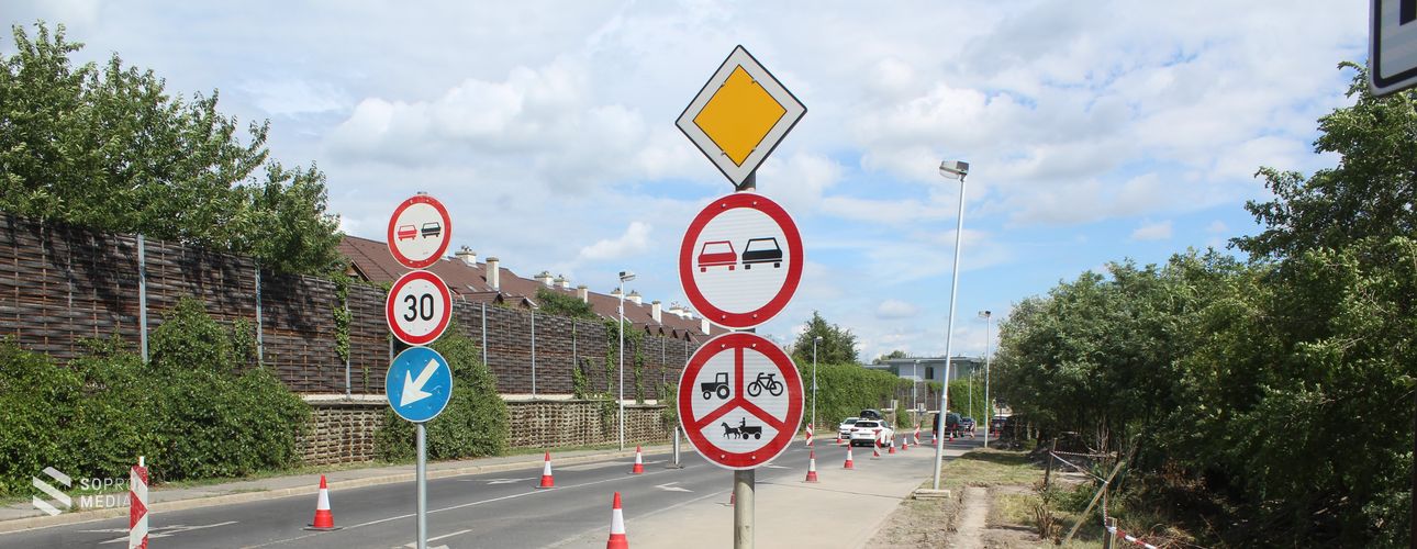 Forgalmirend változás van érvényben a zajvédőfal felújítása miatt