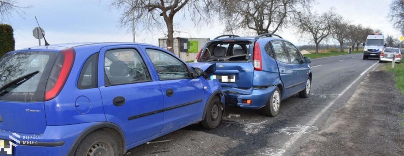 Fontos a követési távolság betartása!