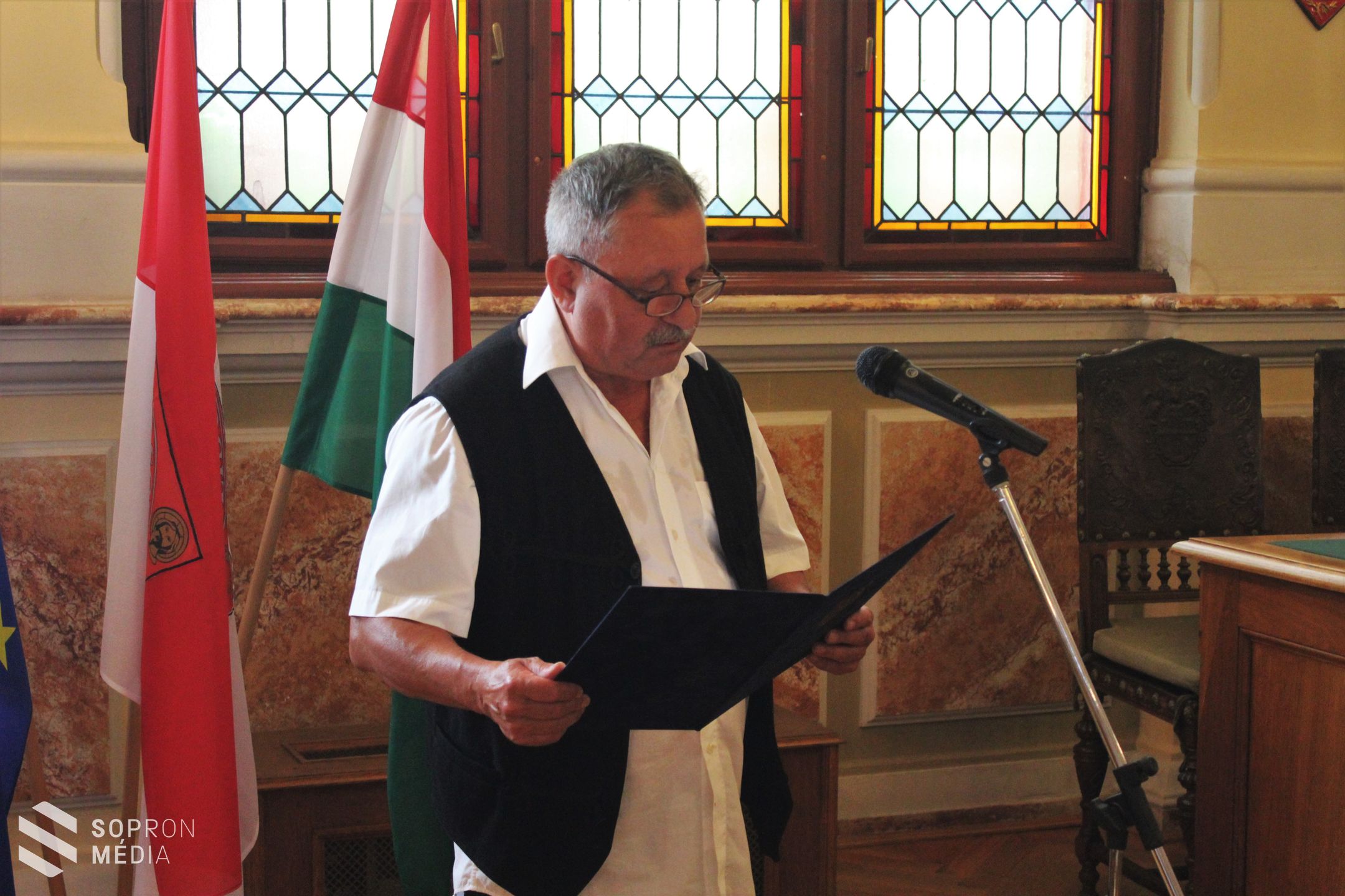 Közgyűlés: Esküt tett a belváros új képviselője