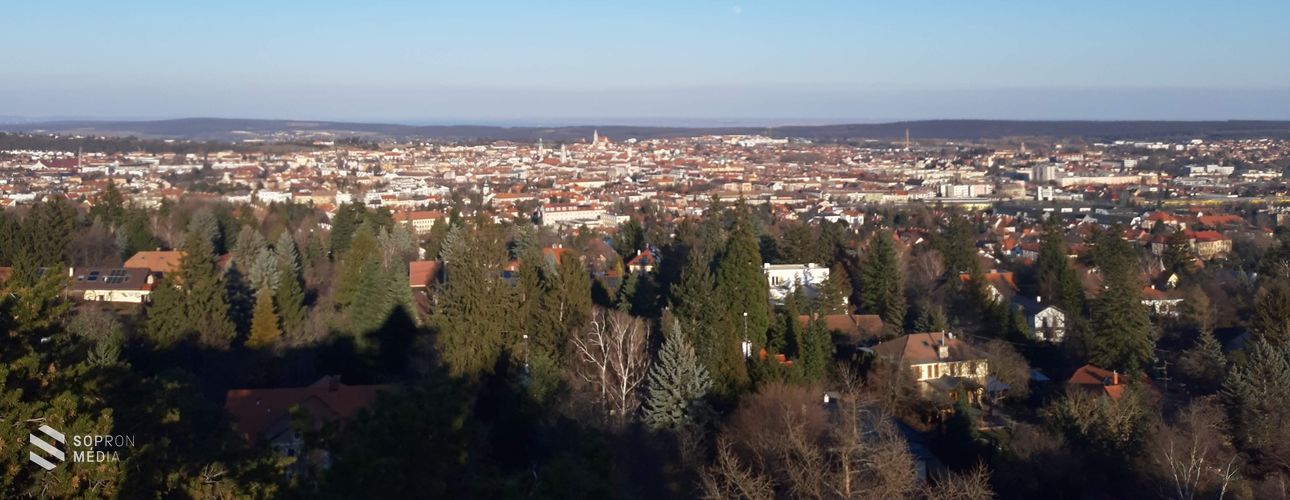 Így kirándultak 100 éve a Lőverekben