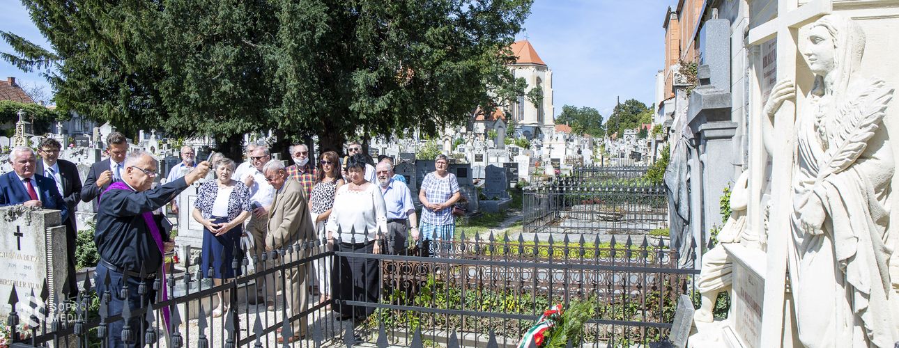 Felújították Flandorffer Ignác síremlékét