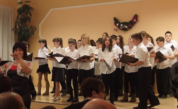 Adventi ünnepség 2015.