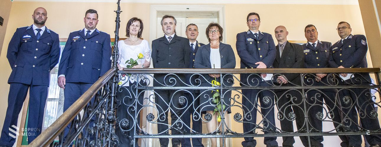 Jutalmat kaptak Sopron kiváló munkát végző rendőrei!