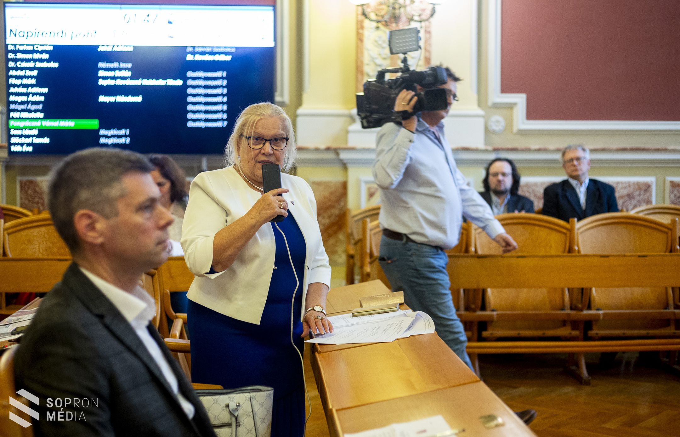 Döntött a közgyűlés a hűség napi kitüntetettekről