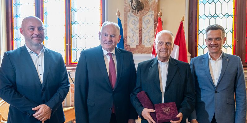 A Balfi út és a Kisvárkerület felújítását is tárgyalta a közgyűlés