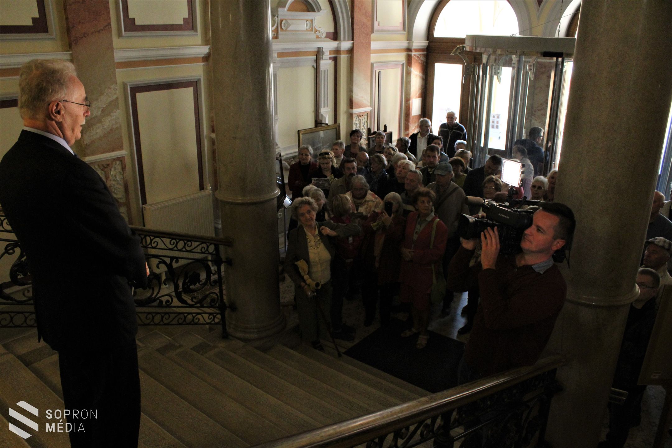KultKapuK - Egy vasárnap délután a soproni belvárosban
